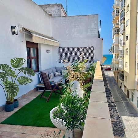 Gatu Premium Atico Caleta , Preferente Mayores De 25 Anos Y Familias Cadiz Dış mekan fotoğraf