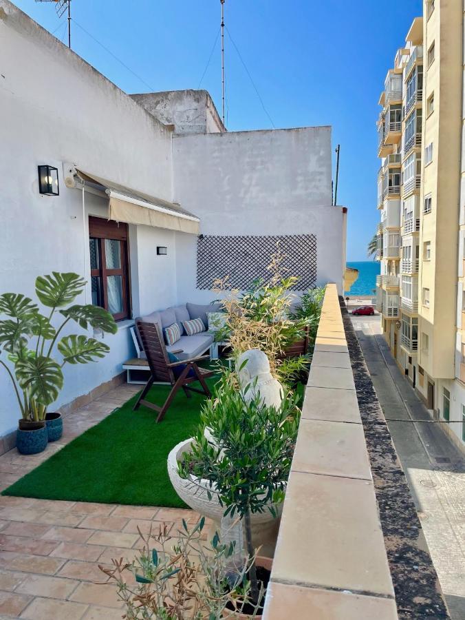 Gatu Premium Atico Caleta , Preferente Mayores De 25 Anos Y Familias Cadiz Dış mekan fotoğraf